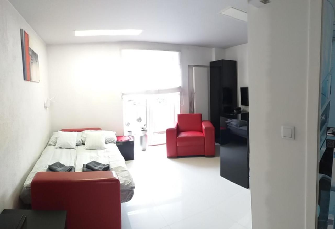 Apartamenty Centrum Rynek Mala Dwojka Kielce Ngoại thất bức ảnh